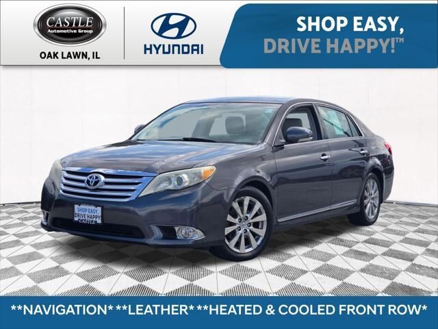 2012 Toyota Avalon Limited — photo 1 of 13