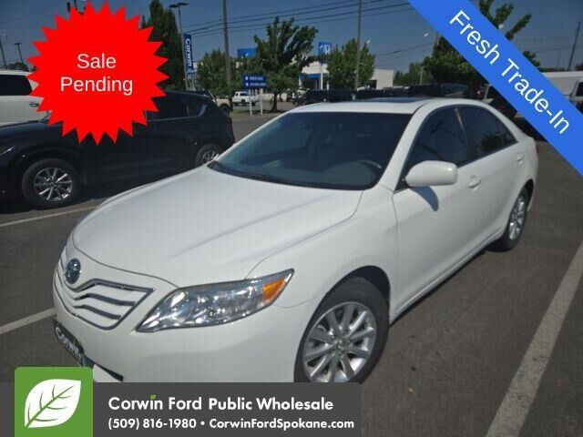 2011 Toyota Camry XLE V6