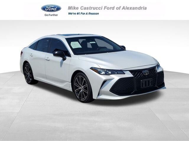 2019 Toyota Avalon XSE — photo 1 of 26