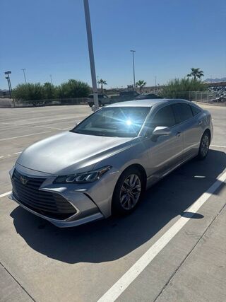 2019 Toyota Avalon XLE — photo 1 of 13