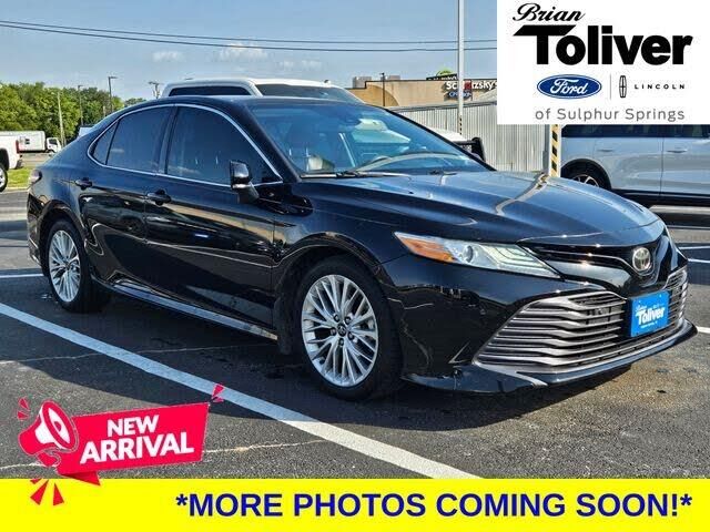 2018 Toyota Camry XSE V6 — photo 1 of 2