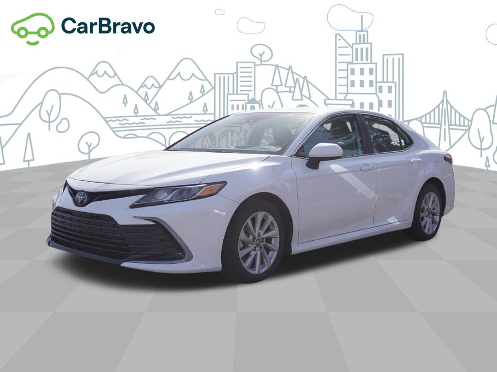 2024 Toyota Camry LE — photo 1 of 7