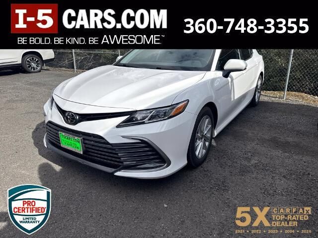 2022 Toyota Camry LE
