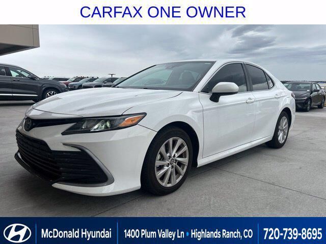 2023 Toyota Camry LE — photo 1 of 4