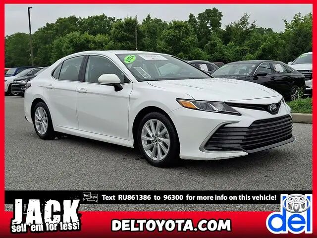 2024 Toyota Camry LE