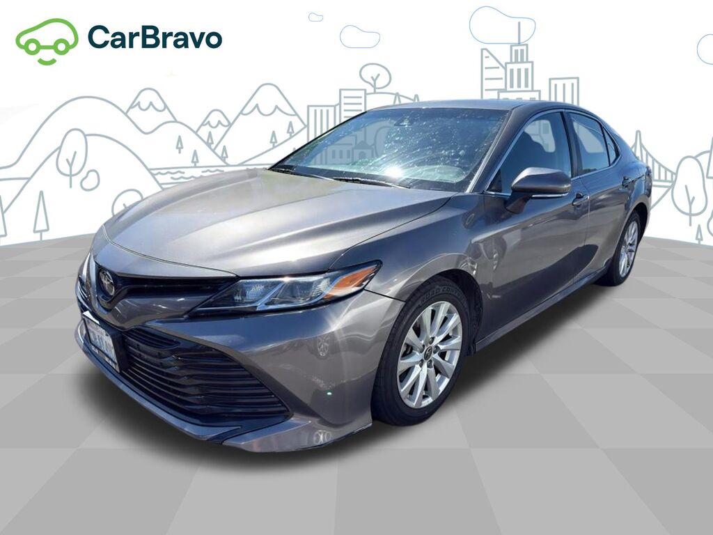 2020 Toyota Camry LE AWD — photo 1 of 6