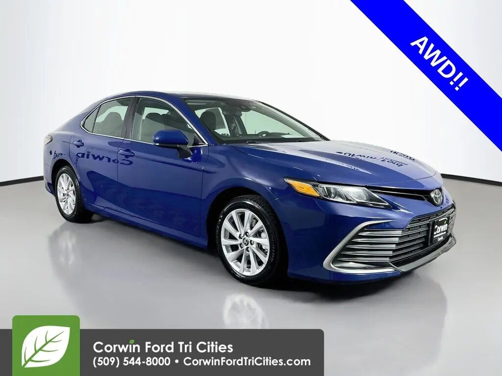 2023 Toyota Camry LE — photo 1 of 13