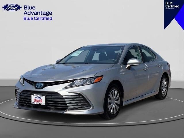 2021 Toyota Camry Hybrid LE