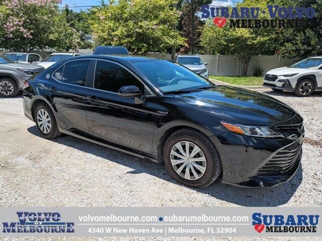 2020 Toyota Camry Hybrid LE