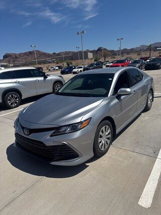 2024 Toyota Camry LE
