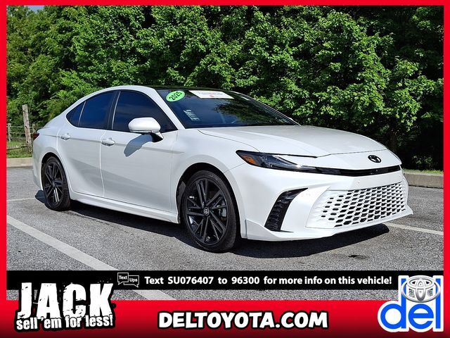 2025 Toyota Camry XSE — photo 1 of 13