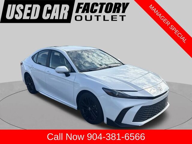 2025 Toyota Camry SE