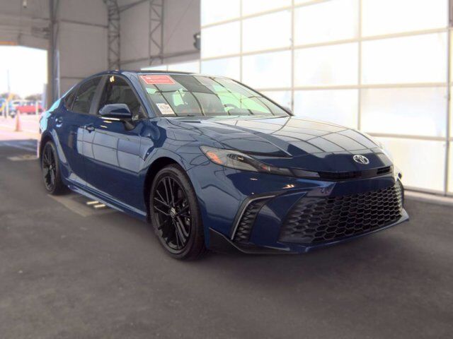 2026 Toyota Camry SE — photo 1 of 1