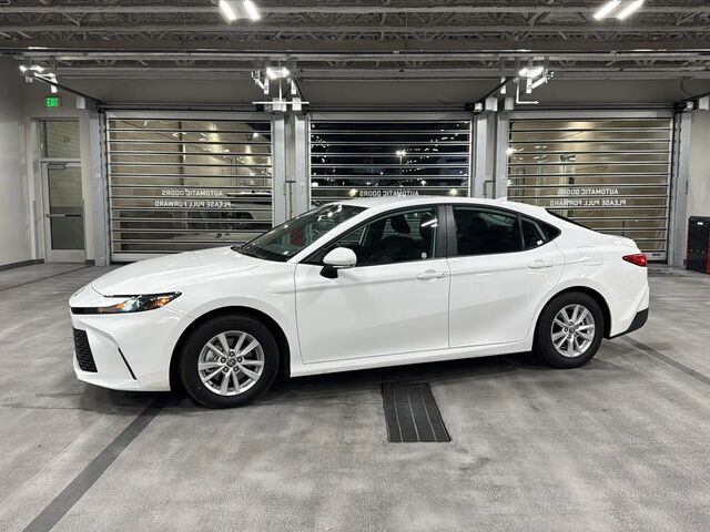 2026 Toyota Camry LE