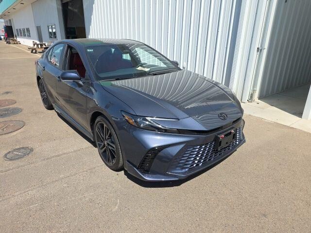 2026 Toyota Camry SE — photo 1 of 31