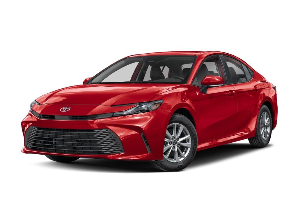 2025 Toyota Camry XLE — photo 1 of 13