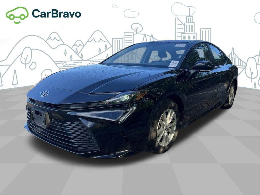 2025 Toyota Camry LE — photo 1 of 7