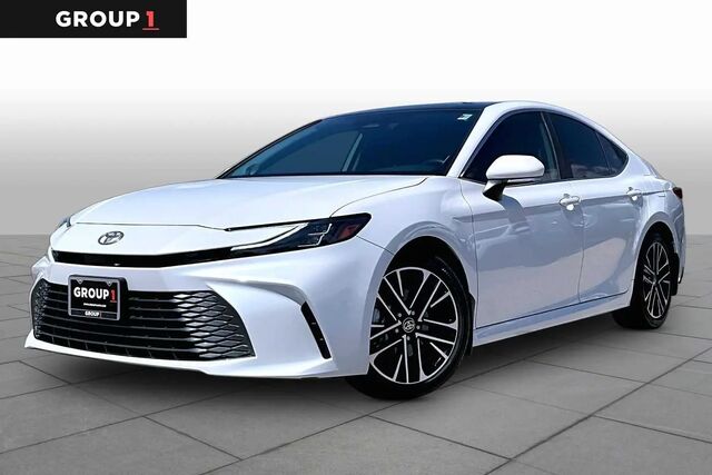 2025 Toyota Camry XLE