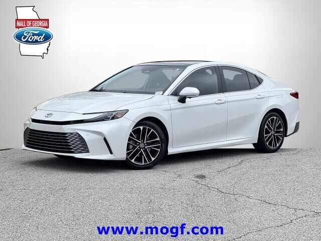 2025 Toyota Camry XLE