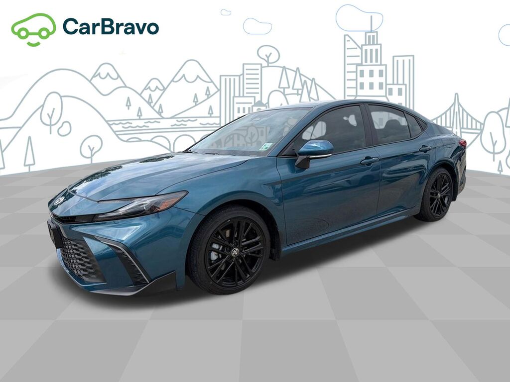 2025 Toyota Camry SE — photo 1 of 6