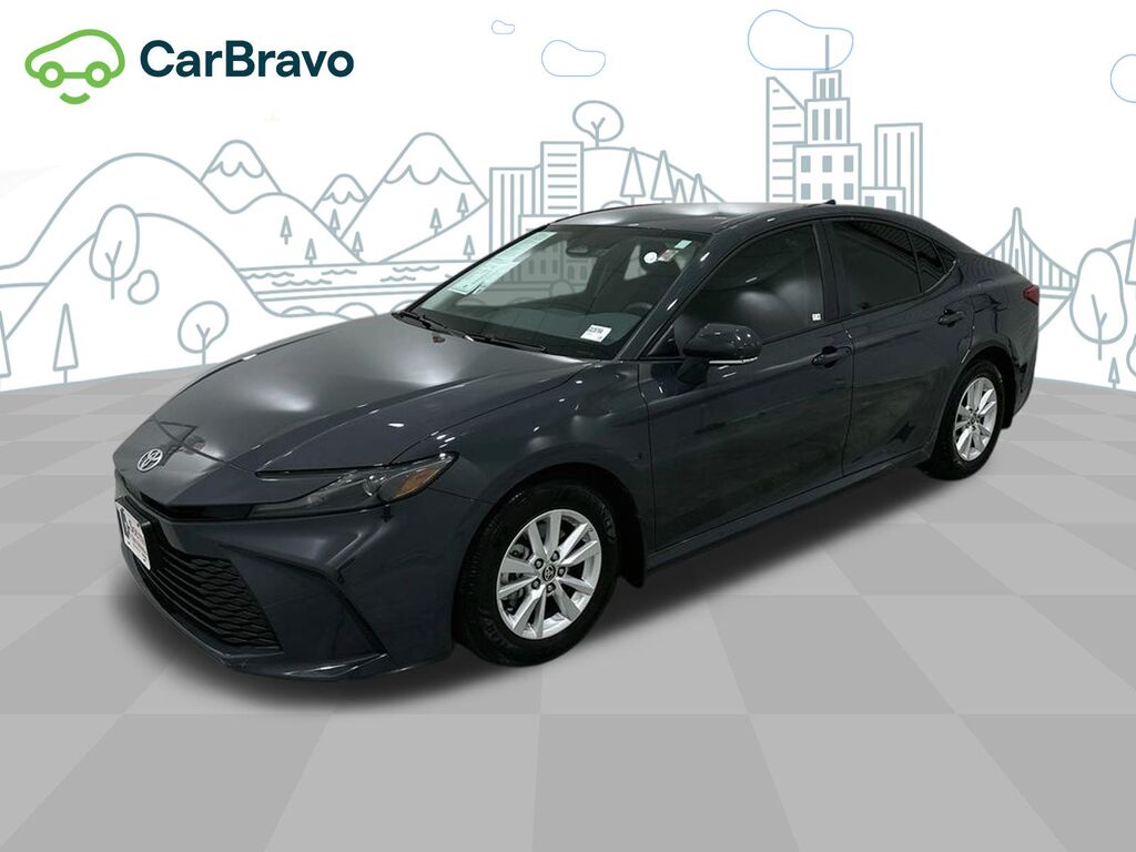 2025 Toyota Camry LE — photo 1 of 6