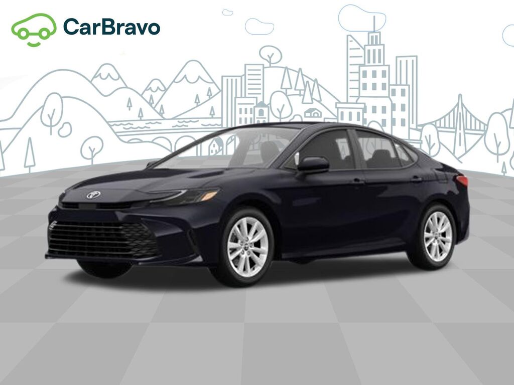 2025 Toyota Camry SE — photo 1 of 6