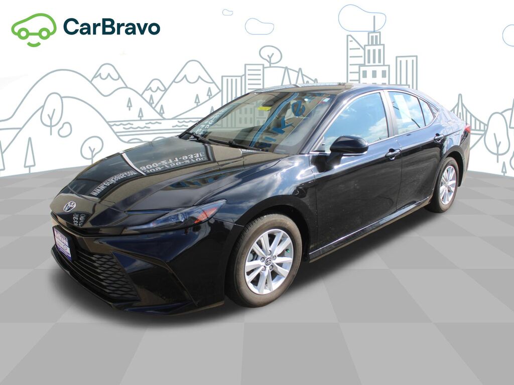 2025 Toyota Camry LE — photo 1 of 7
