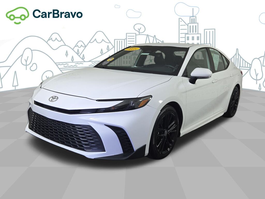 2025 Toyota Camry LE — photo 1 of 7