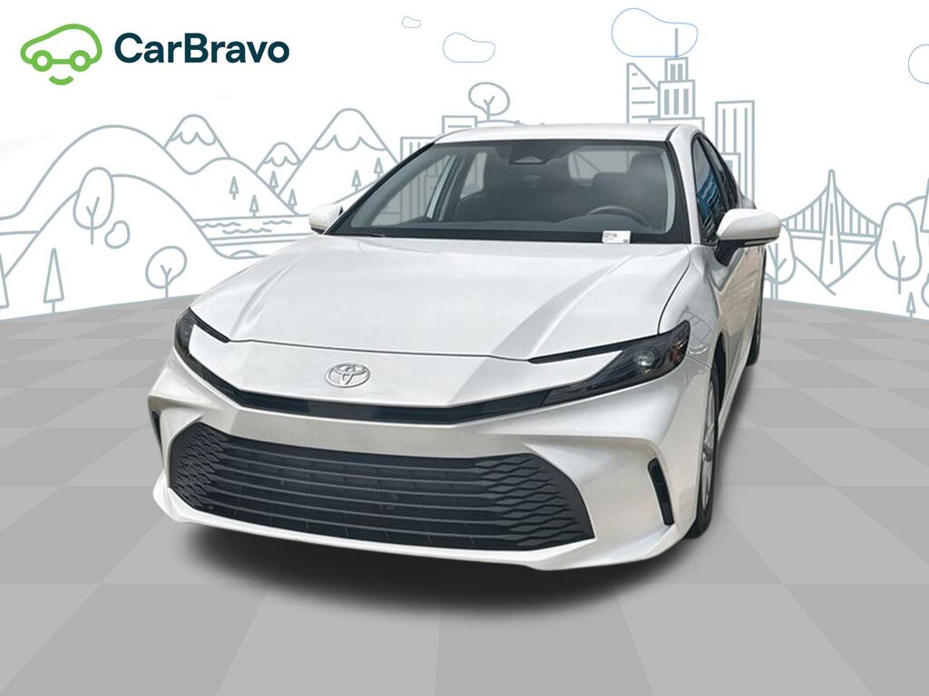 2026 Toyota Camry LE — photo 1 of 6