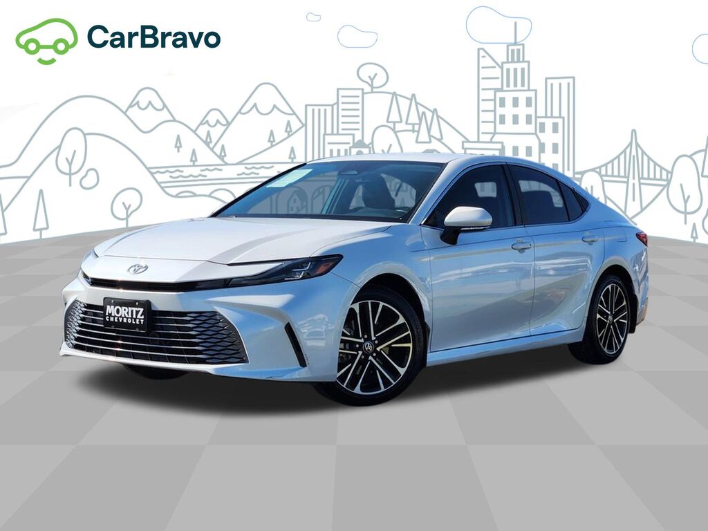 2025 Toyota Camry XLE — photo 1 of 6