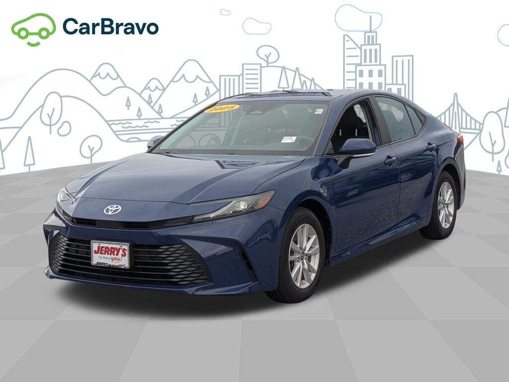 2025 Toyota Camry LE — photo 1 of 7