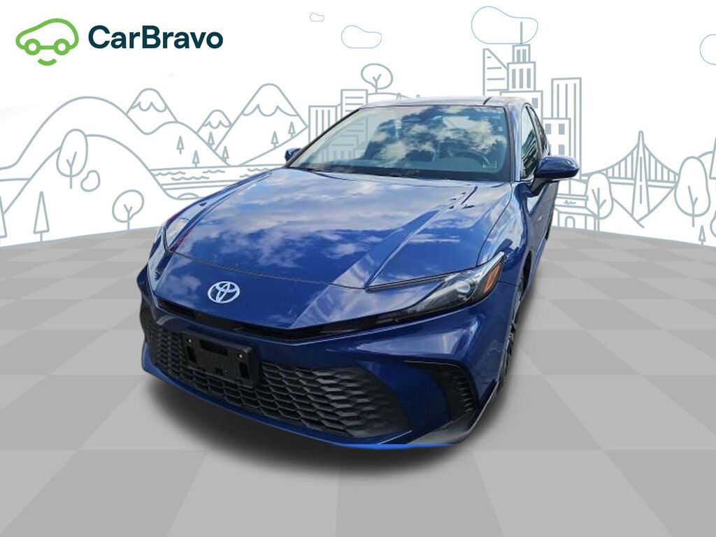 2025 Toyota Camry LE — photo 1 of 5