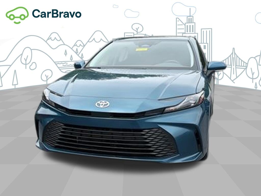 2026 Toyota Camry LE — photo 1 of 6