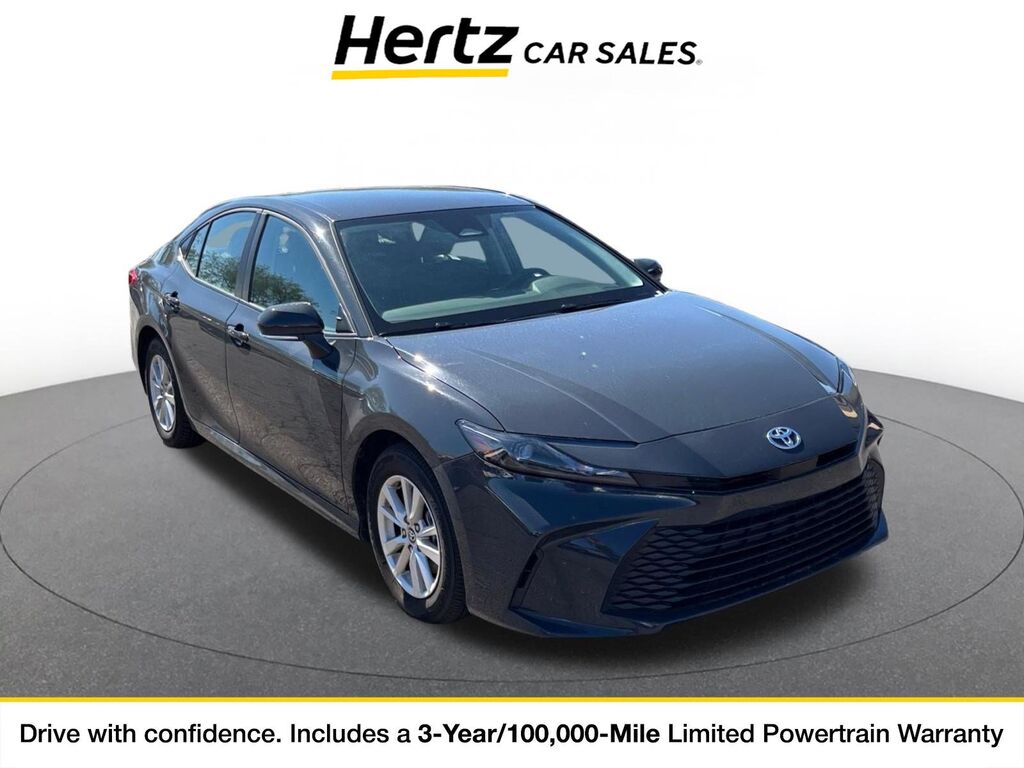 2026 Toyota Camry LE — photo 1 of 1