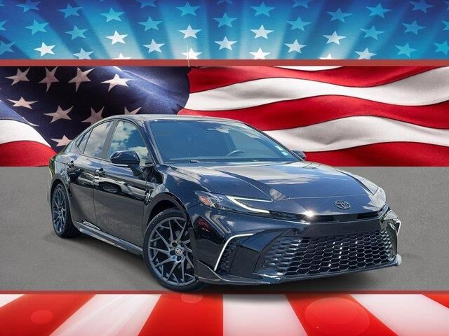 2025 Toyota Camry XSE — photo 1 of 26