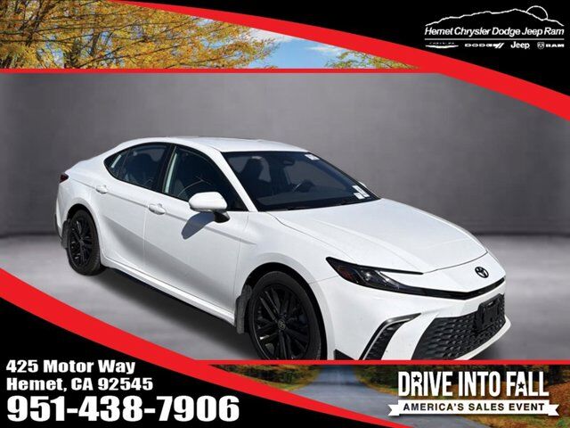 2025 Toyota Camry SE