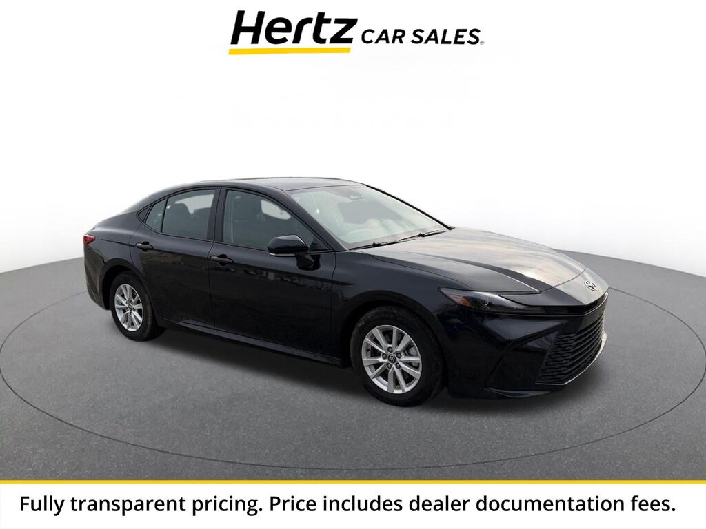 2025 Toyota Camry LE — photo 1 of 42
