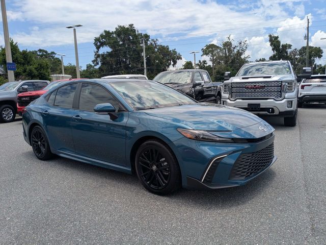 2026 Toyota Camry SE — photo 1 of 26