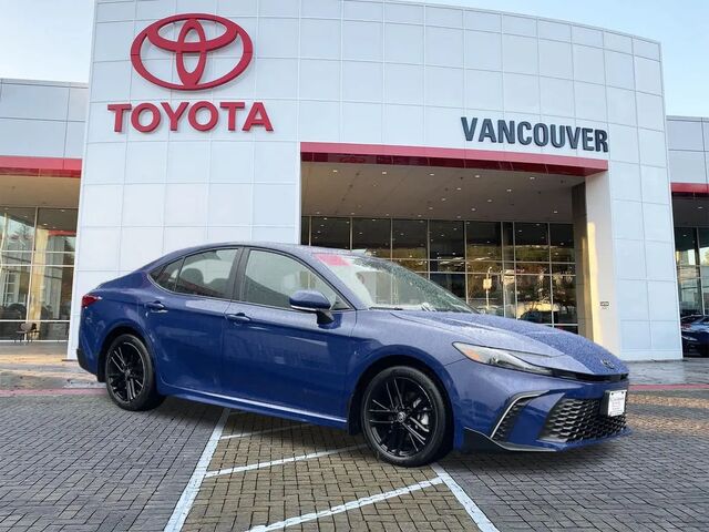2025 Toyota Camry SE