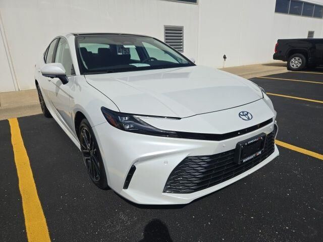 2026 Toyota Camry XLE — photo 1 of 13
