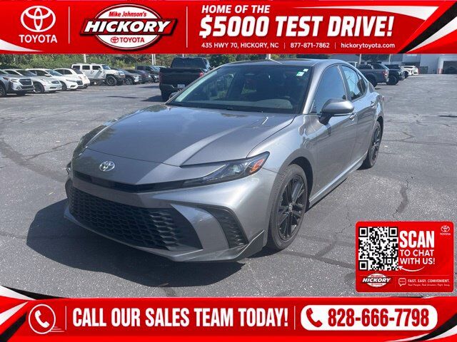 2025 Toyota Camry SE