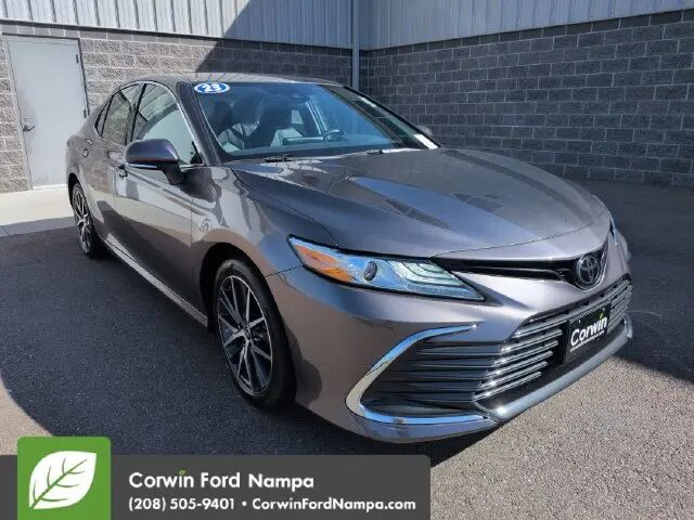 2023 Toyota Camry XLE