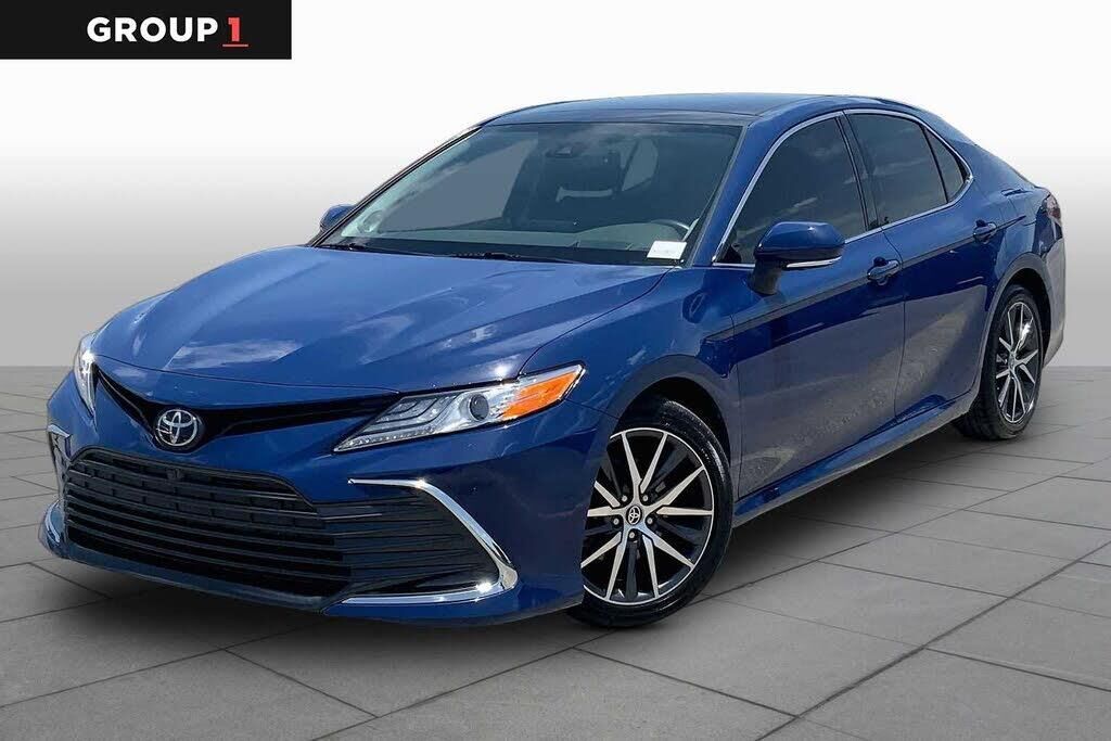 2024 Toyota Camry XLE V6 — photo 1 of 13