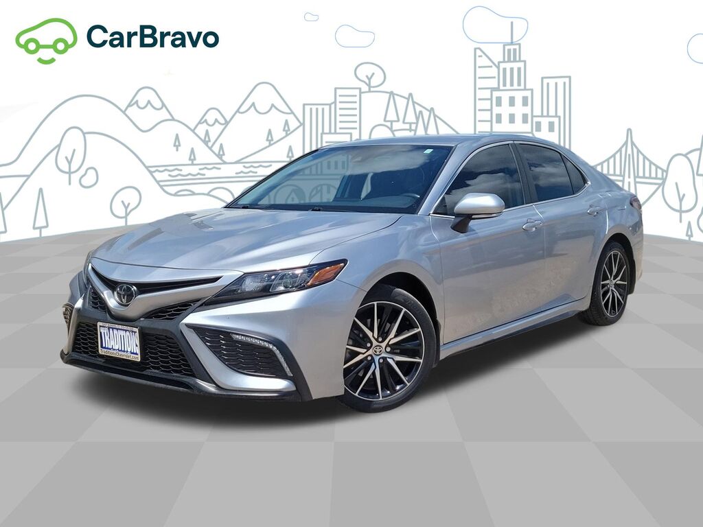 2024 Toyota Camry SE — photo 1 of 6