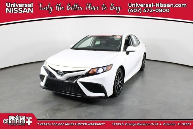 2023 Toyota Camry SE