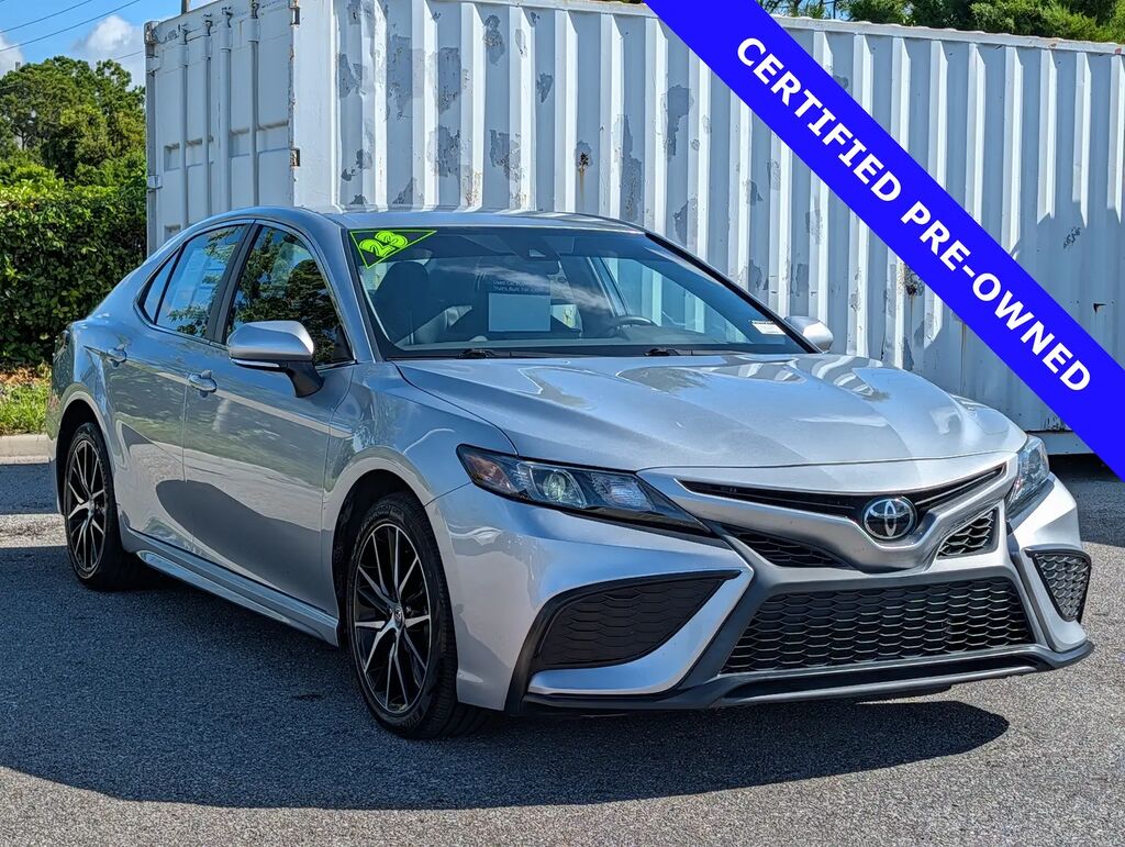 2023 Toyota Camry SE — photo 1 of 13