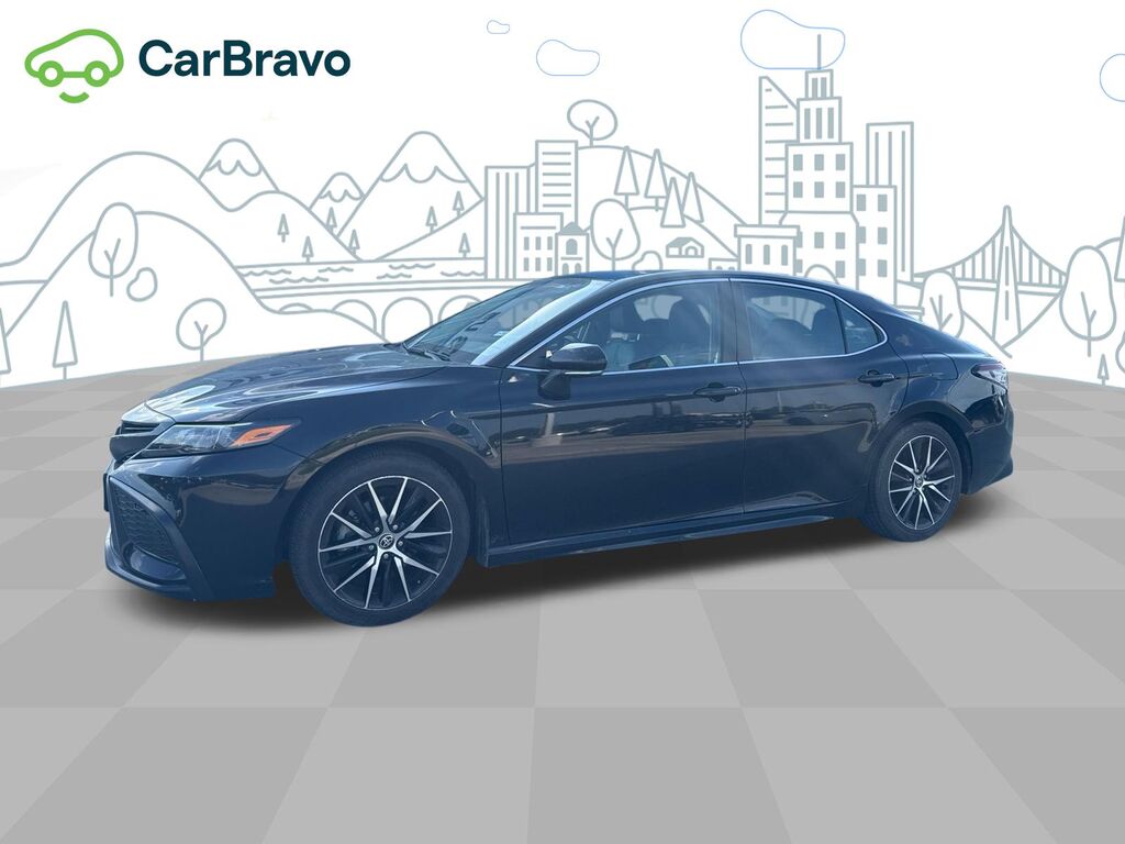2023 Toyota Camry SE — photo 1 of 7