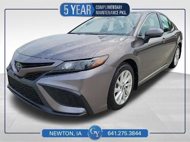 2024 Toyota Camry SE — photo 1 of 20