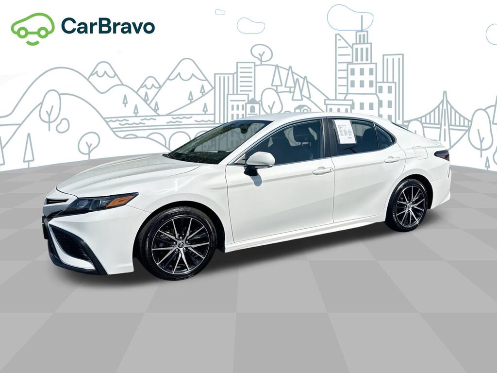 2023 Toyota Camry SE — photo 1 of 6