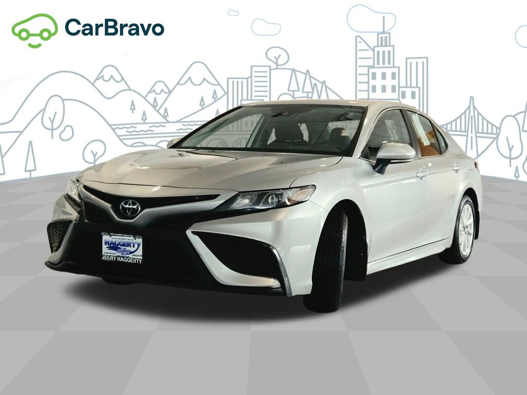 2023 Toyota Camry SE — photo 1 of 7